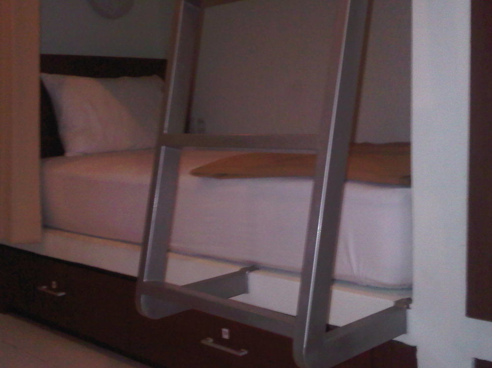 Mirah Hostel Legian  Bagian luar foto